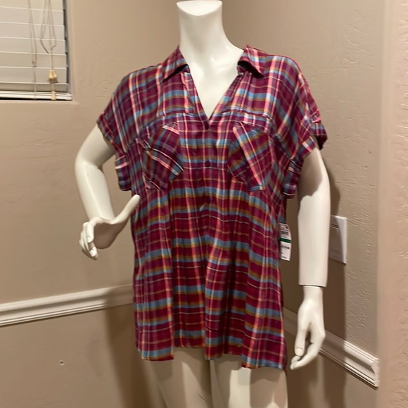 - - Woman’s style &co tops - Picture 1 of 4